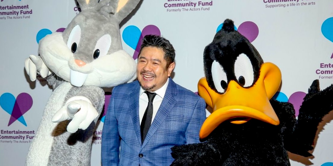 Muere Eric Bauza, actor de voz en inglés de Bugs Bunny y otros Looney Tunes